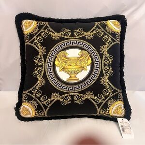 Versace
Silk La Coupe des Dieux Throw Pillow